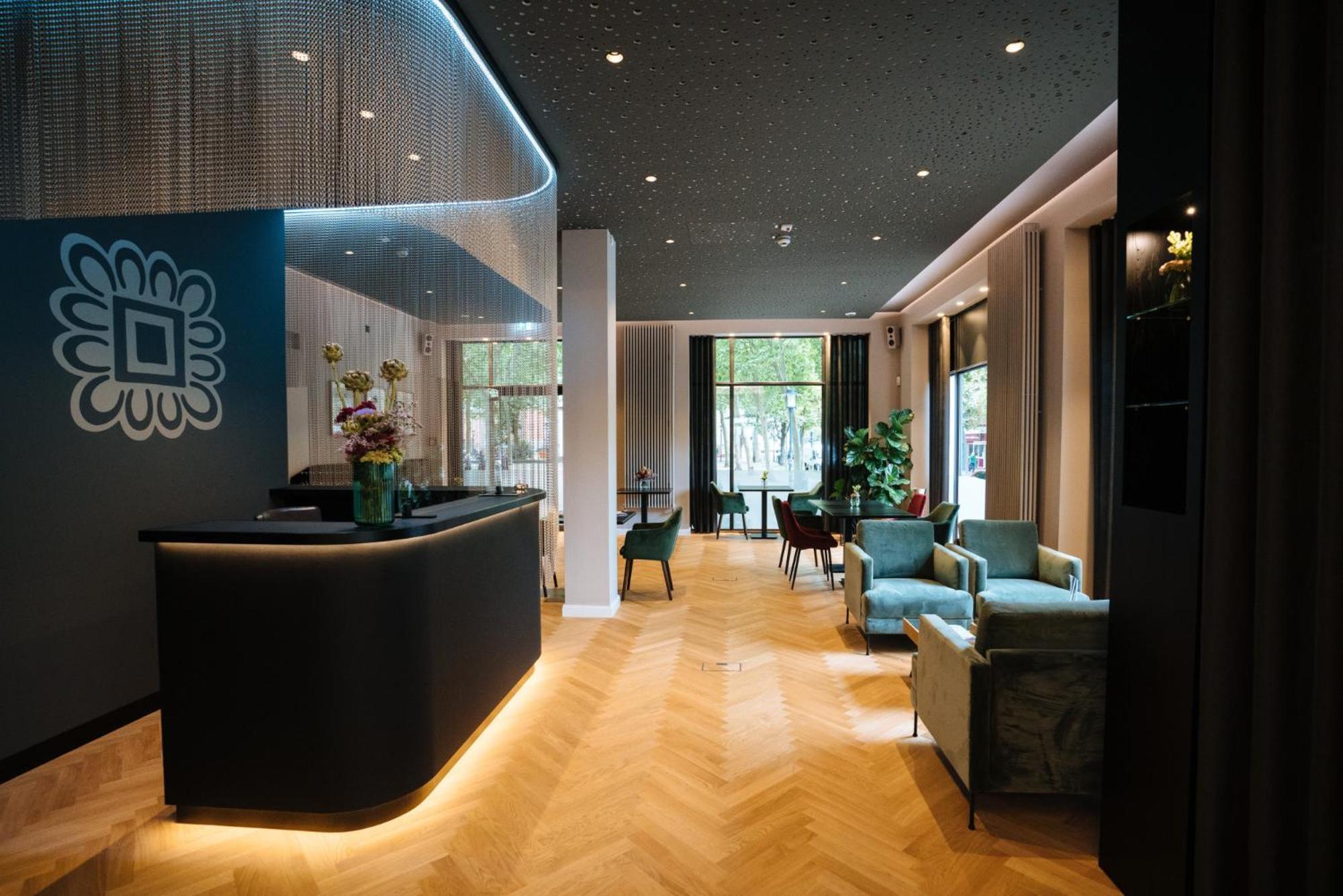 Esplanade Hotel
